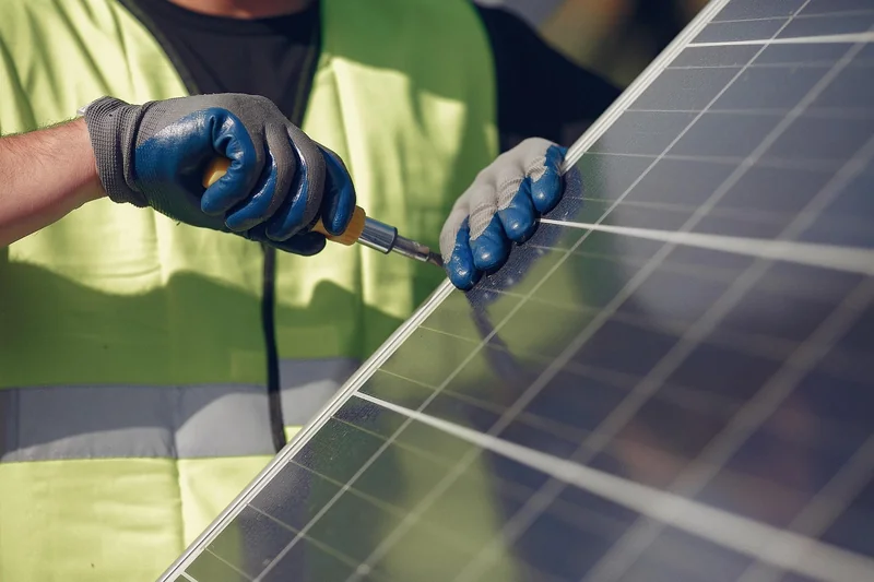 Les 5 étapes pour installer votre kit solaire